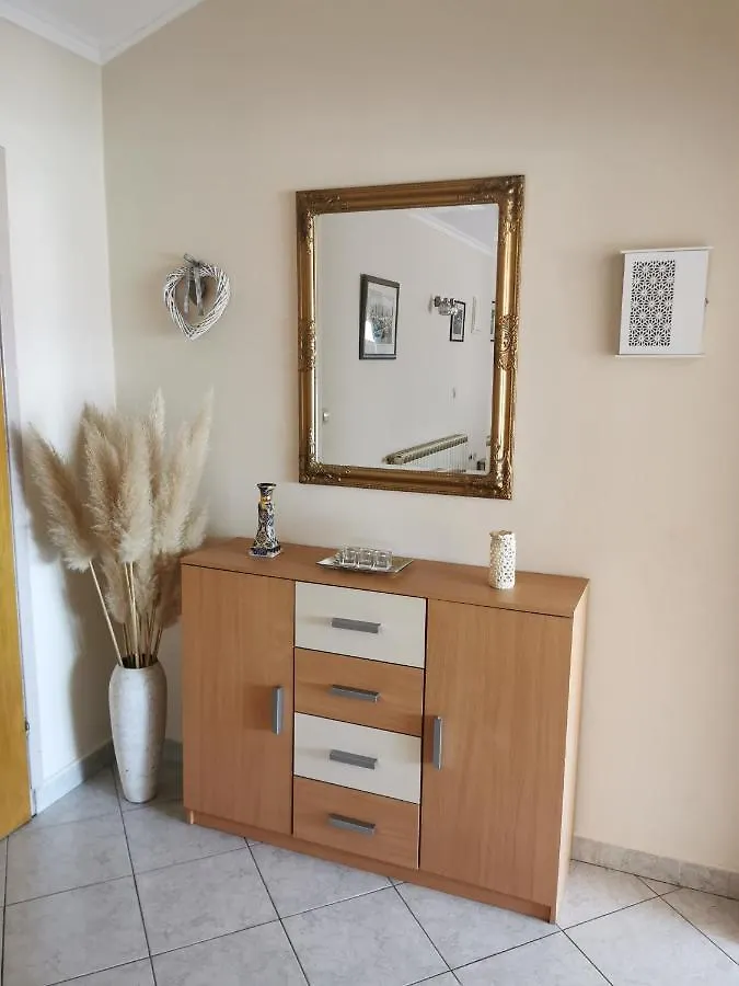 Apartments Tutina Bibinje