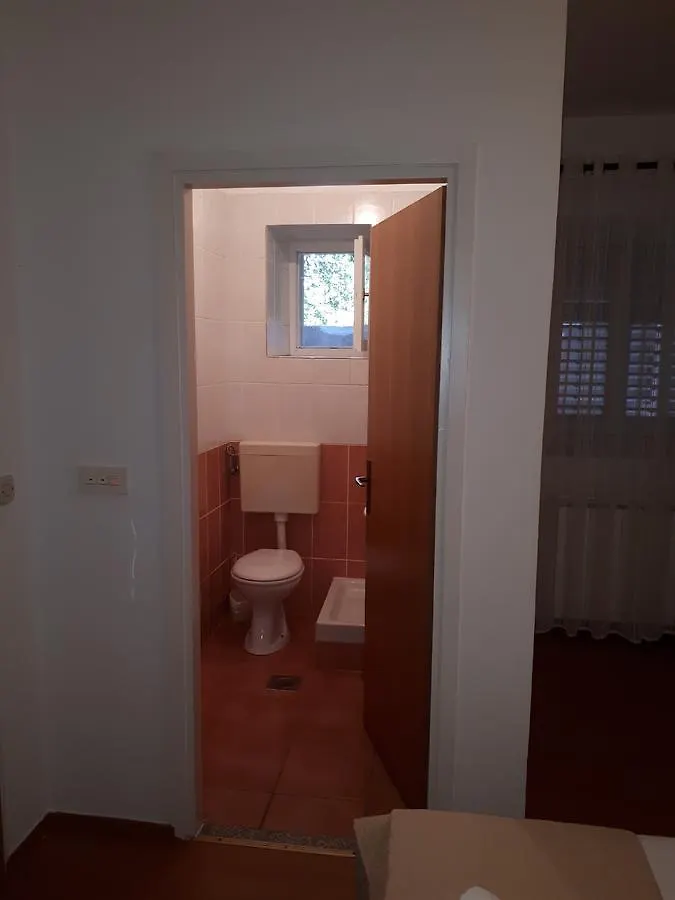 Apartments Tutina Bibinje